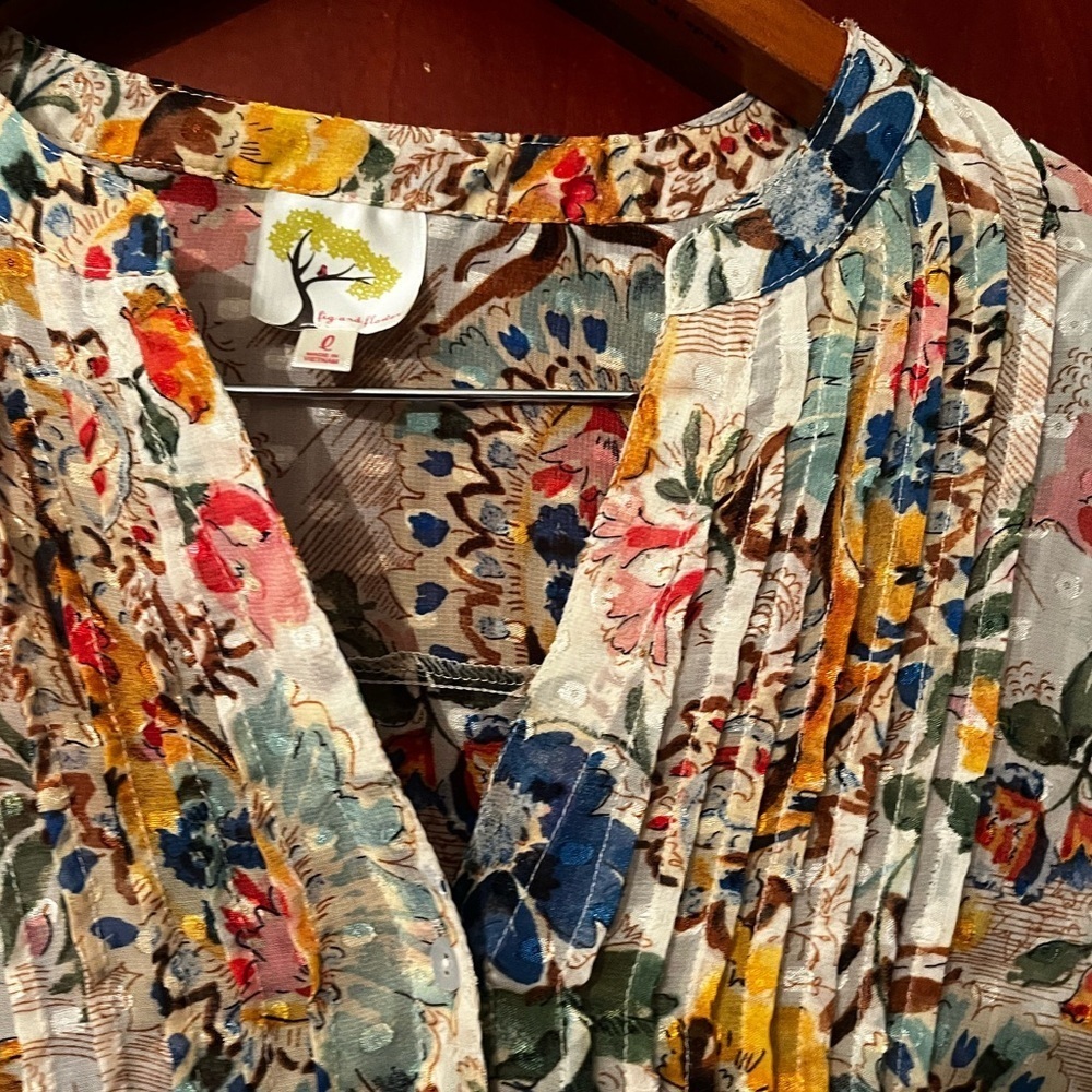 Fig & Flower Top Womens Large Yellow Beige Blue Floral Art Elegant Career Party - Picture 9 of 12
